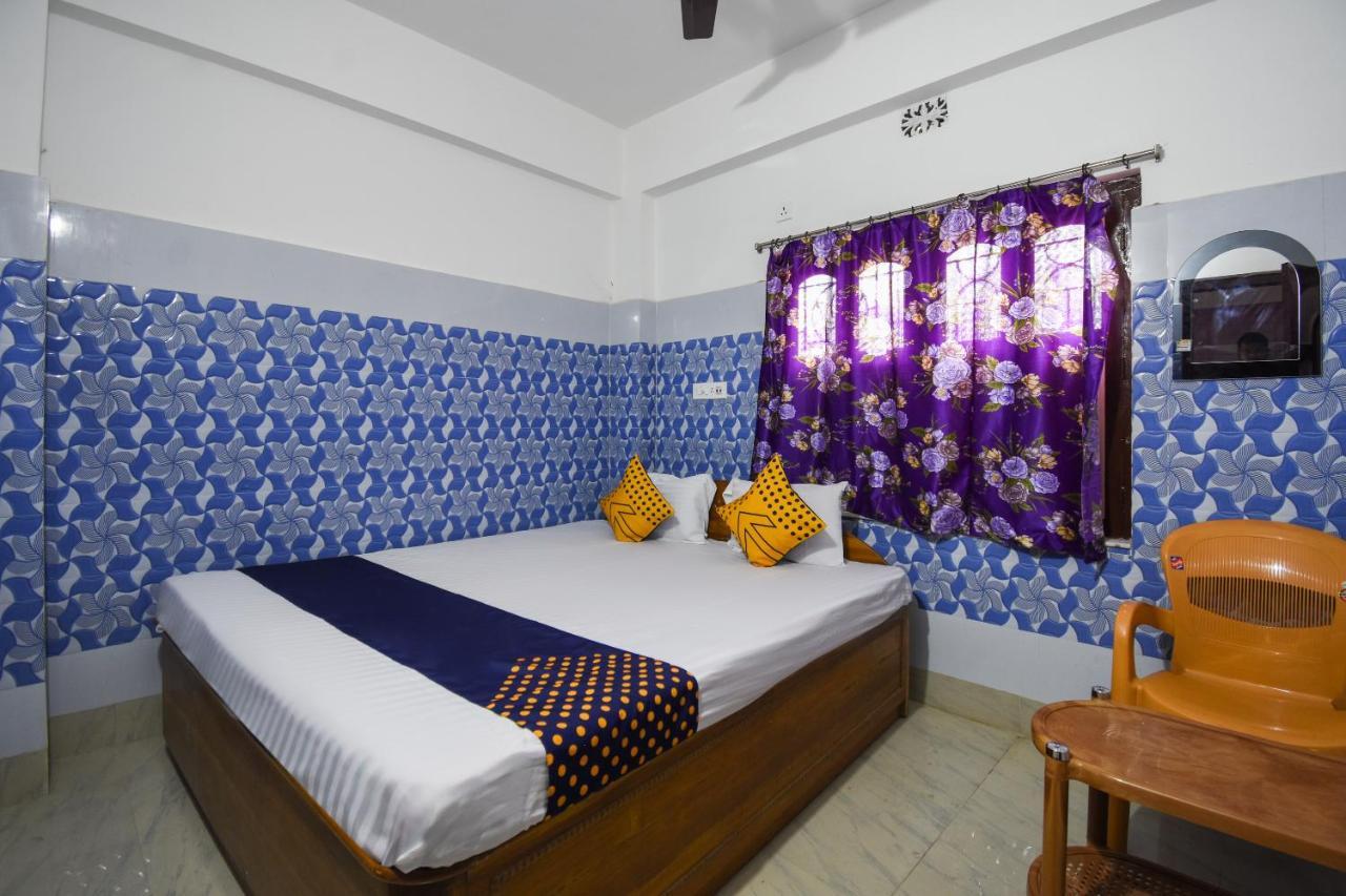 Spot On 75685 Shri Giriraj Dham Hotel Vrindāvan Eksteriør billede